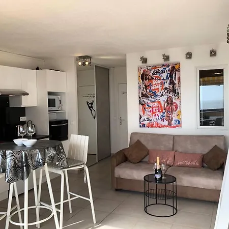 Heliopolis Batiment C - Heliopolis Bat. C 2 Pers. Vue Mae-0414 Апартаменты